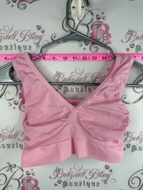 Bra stretchy bubblegum Pink Seamless V-Neck Sports Bralette